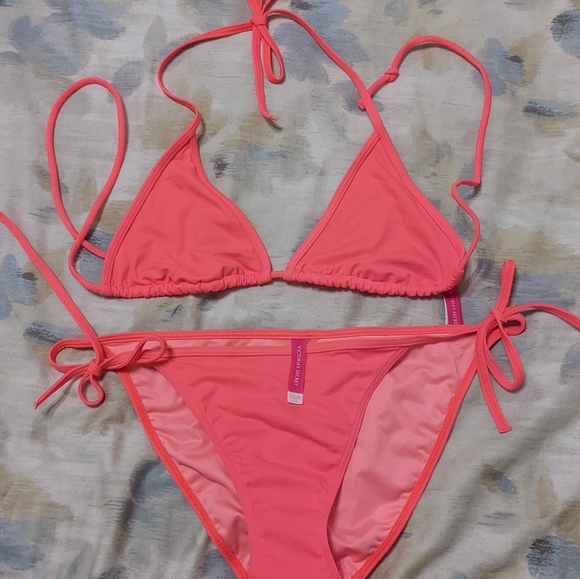 Victoria's Secret bathing suit - Picture 5 of 5